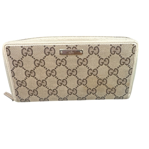 Gucci Beige and Brown Monogram Wallet - Picture 1 of 9